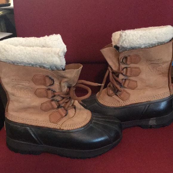 COPY - Sorel Caribou women’s boots - Picture 1 of 9
